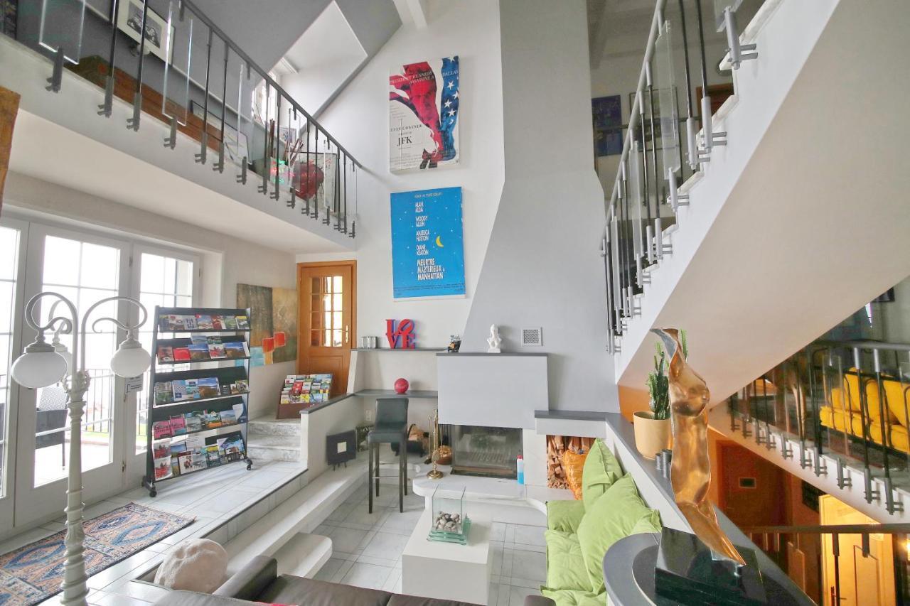 Corseaux Beach Rooms-Riviera Beach Apartments Веве Екстер'єр фото
