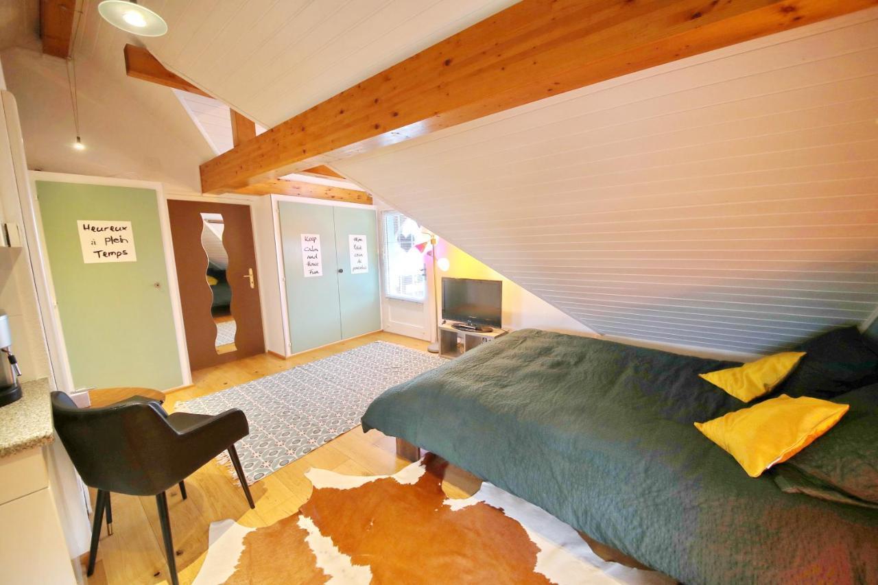 Corseaux Beach Rooms-Riviera Beach Apartments Веве Екстер'єр фото