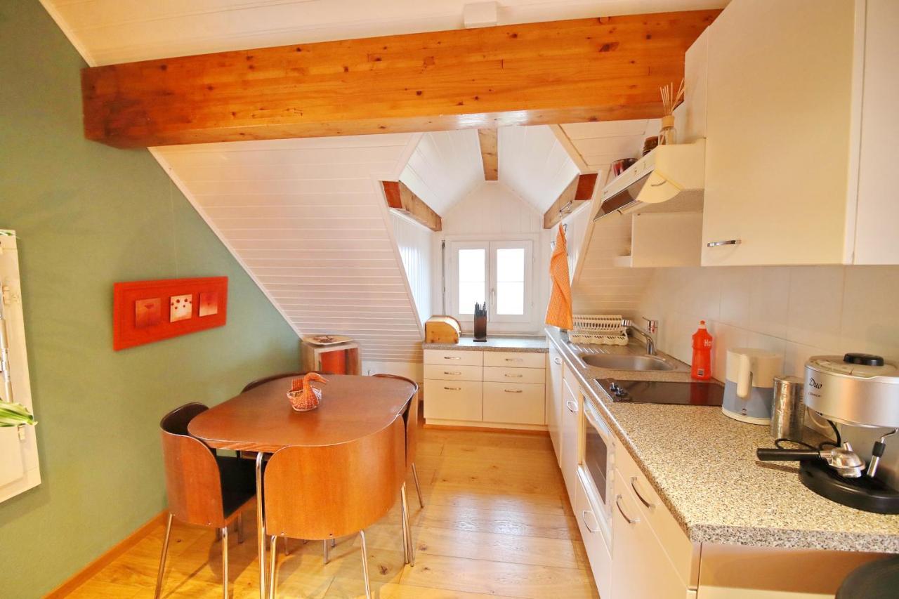 Corseaux Beach Rooms-Riviera Beach Apartments Веве Екстер'єр фото